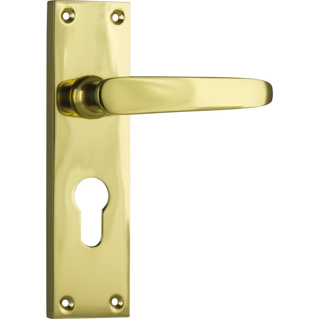 Balmoral Lever on Rectangular Plate (Door Handle Set)